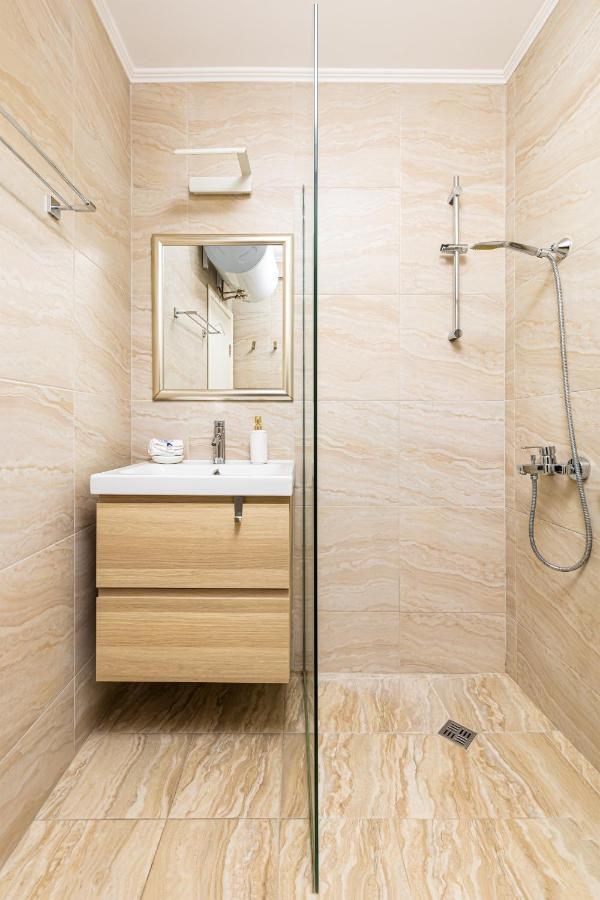 Luxury Central Apartment Plovdiv Eksteriør billede